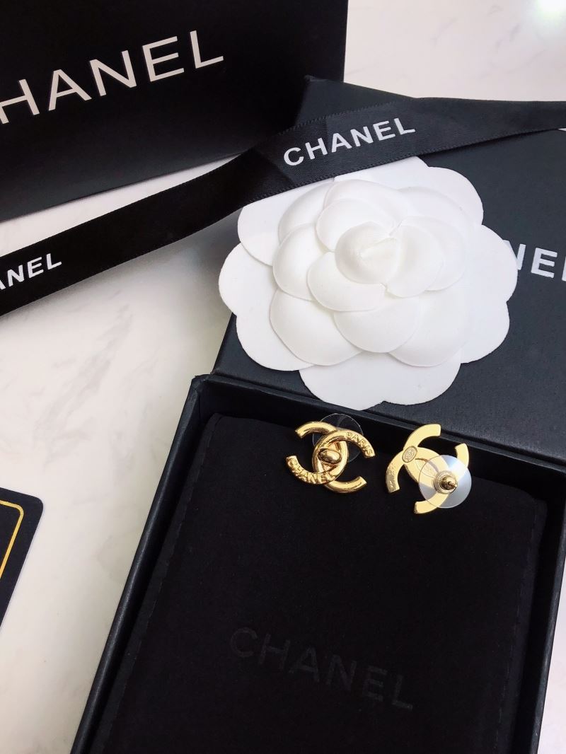 Ch**el earrings